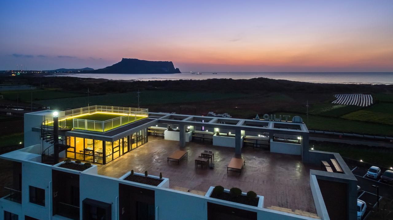 Thira Hotel مدينة سيوجويبو المظهر الخارجي الصورة